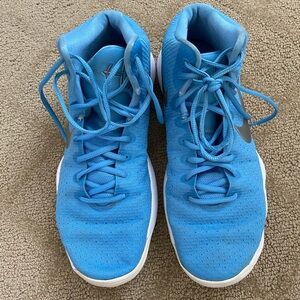 Nike Sky Blue Sneakers